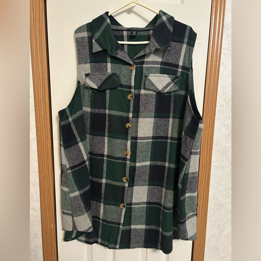 Green Plaid Sleeveless Shacket Plus Size 4X Flannel Button Down